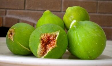 Figs as a remedy to treat warts